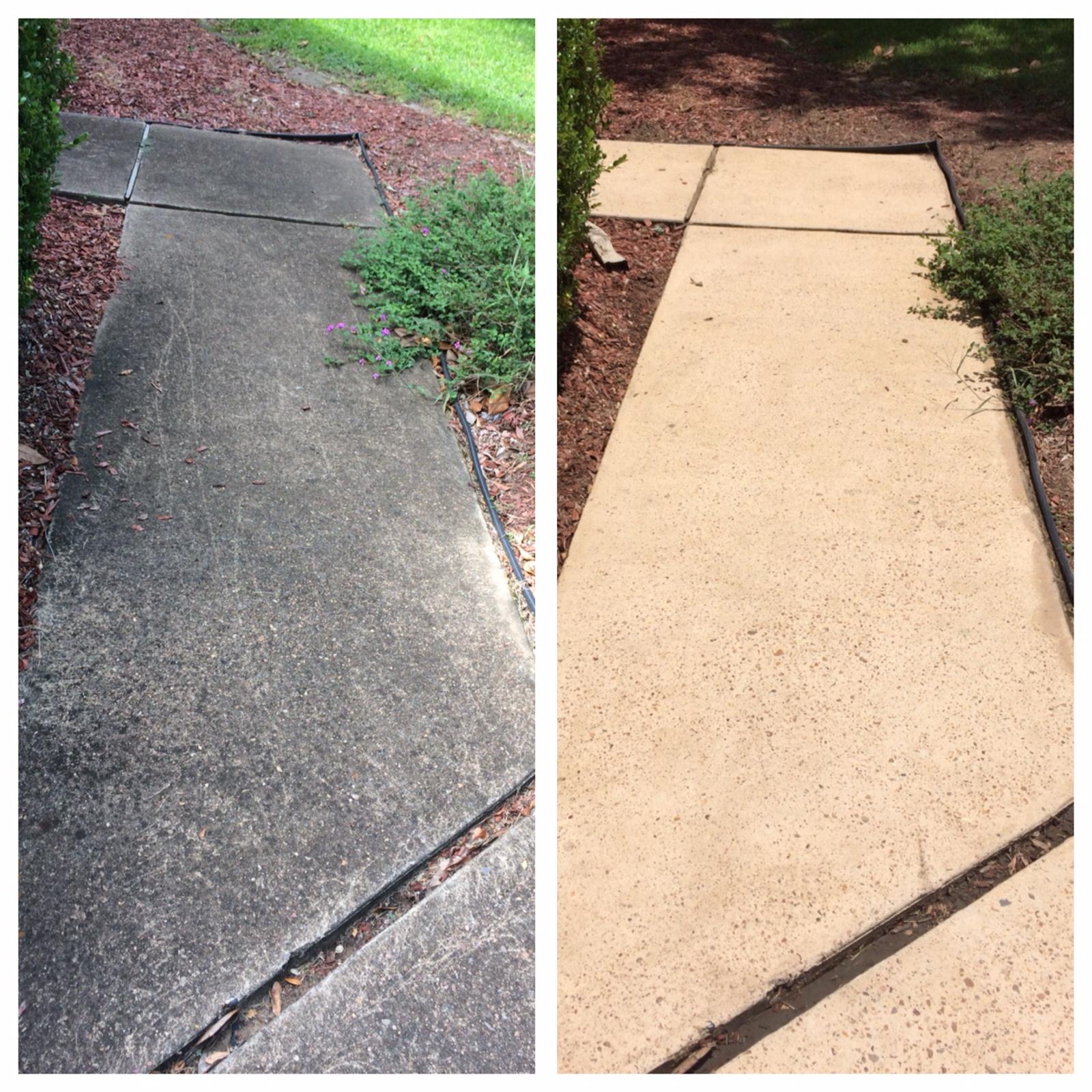 Paredes Pressure Washing Image